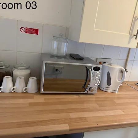 Гостевой дом 5 Brunswick St - Bedroom 03 Downstairs Бристоль