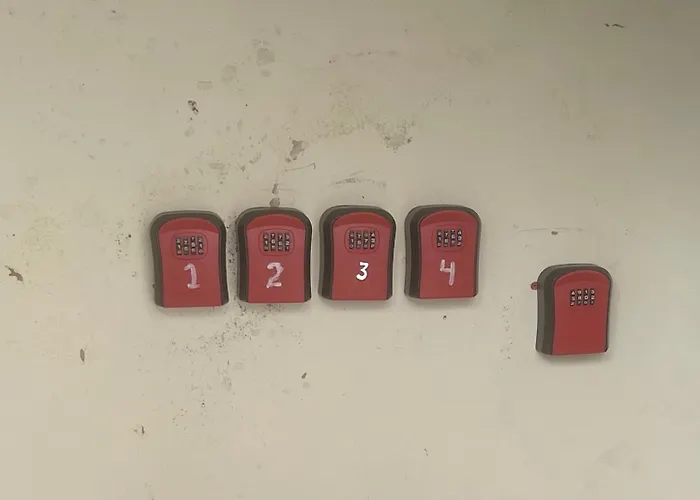 5 Brunswick St - Bedroom 03 Downstairs